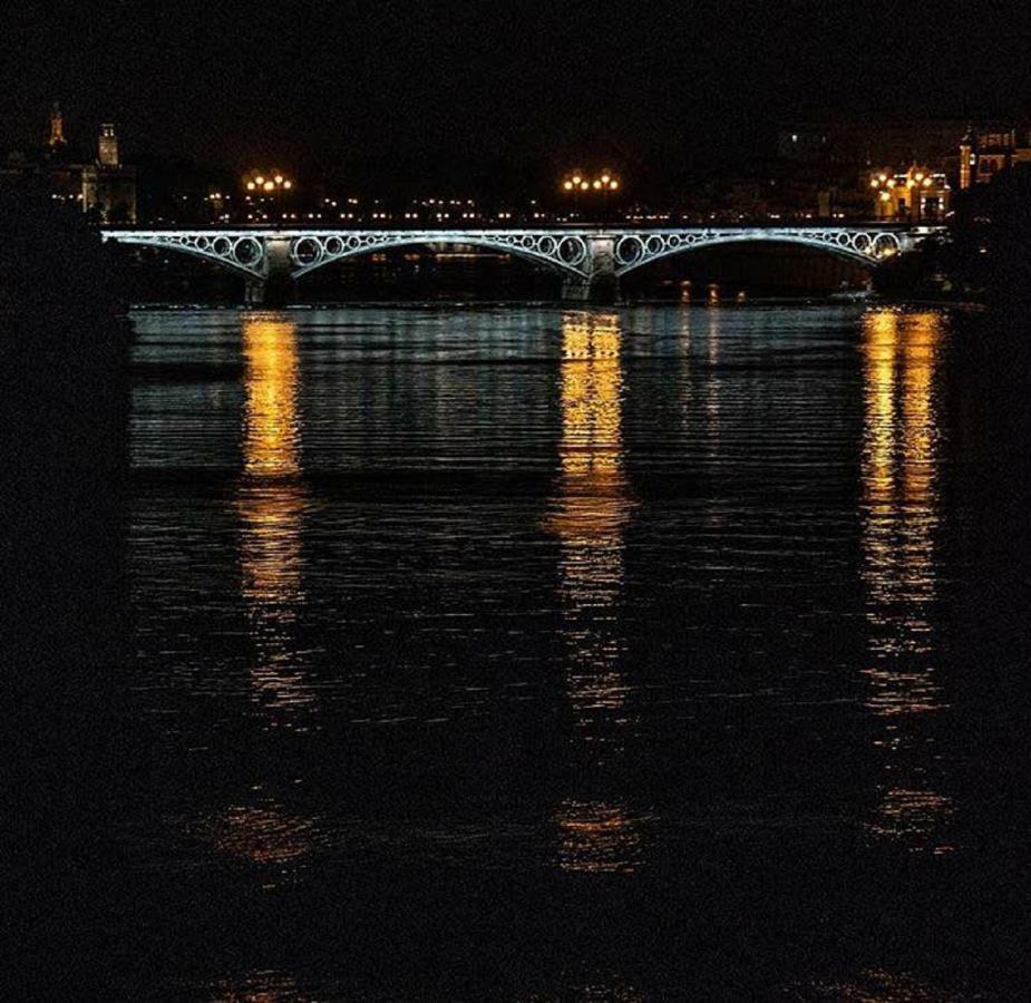 Triana Leon Sanz, Seville